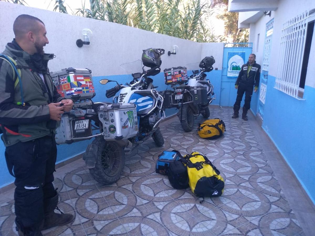 Dar El Mghouchi Chefchaouen Exterior foto